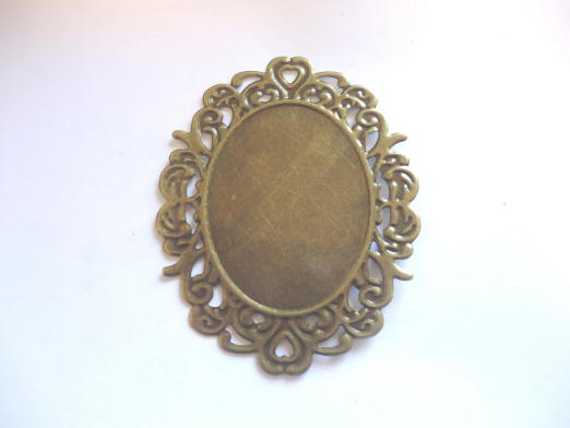 Blank Antique bronze scrolled pendant #MISC9 - Click Image to Close